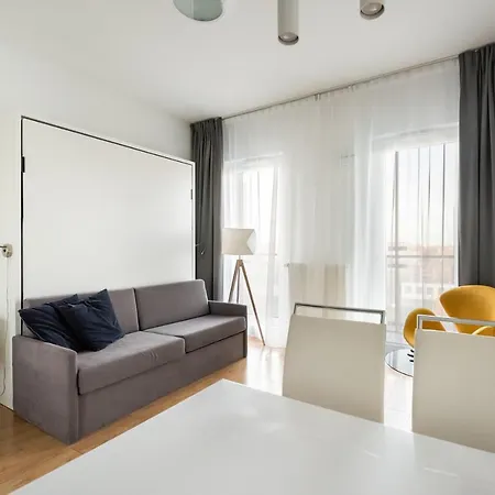 Comfort 625 By Bookinghost *